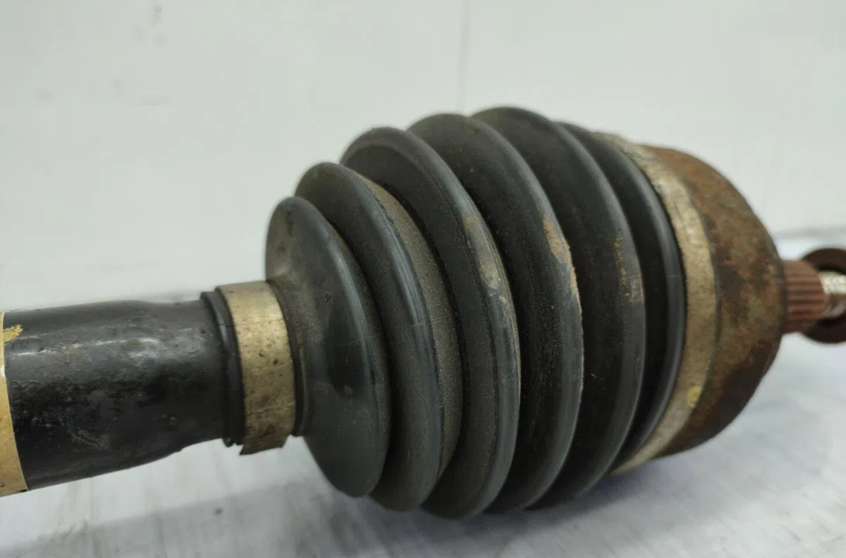 Transmission avant droite RENAULT LAGUNA 3 PHASE 1 occasion