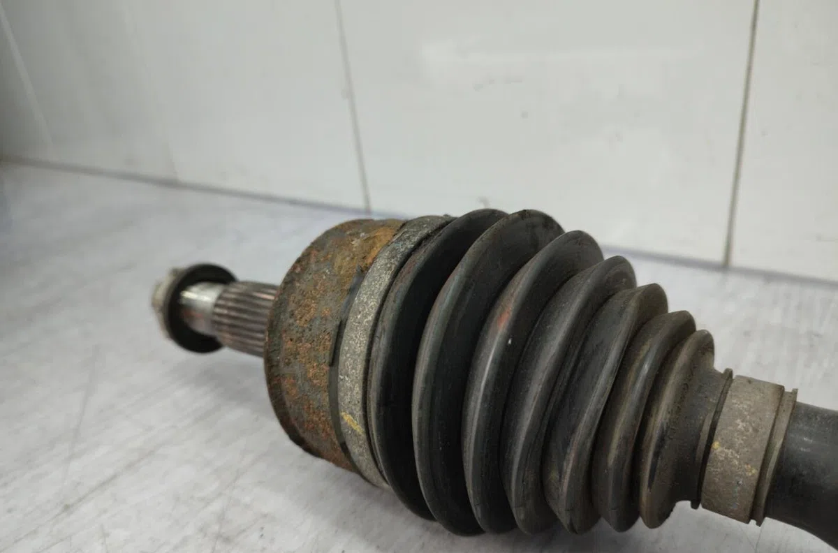 Transmission avant droite RENAULT LAGUNA 3 PHASE 1 occasion