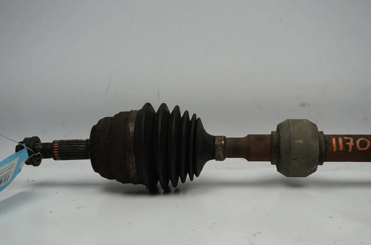 Transmission avant droite Renault LAGUNA I (B56_, 556_) 2.0 (b56c-h-n) (1993-2001) occasion