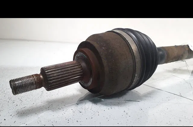 Transmission avant droite Renault LAGUNA III (BT0-1) 2.0 dci (bt07, bt0j, bt14, bt1a, bt1s) (2007-2015) 5 portes occasio