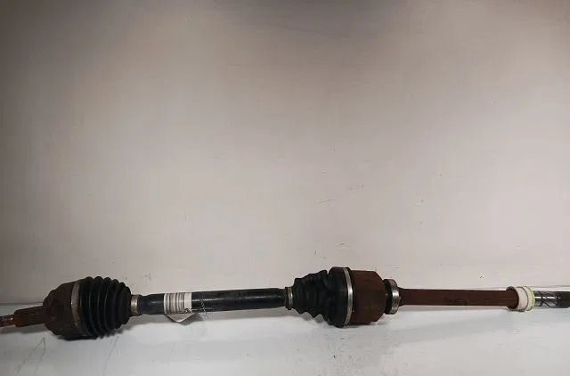 Transmission avant droite Renault LAGUNA III Grandtour (KT0-1) 2.0 dci (kt07, kt0j, kt14, kt1a, kt1s) (2007-2015) occasi