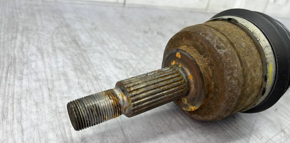 Transmission avant droite RENAULT MEGANE 3 PHASE 3 BREAK occasion