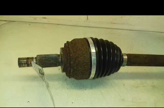 Transmission avant droite Renault MEGANE II (BM0-1_, CM0-1_) 2.0 dci (bm1k, cm1k) (2005-2008) occasion