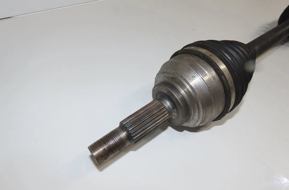 Transmission avant droite Renault MODUS - GRAND MODUS (F-JP0_) 1.5 dci (fp0e, jp0e) (2004) occasion