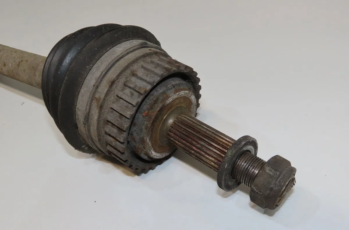 Transmission avant droite Renault SAFRANE I (B54_) 2.0 (b540) (1992-1996) occasion
