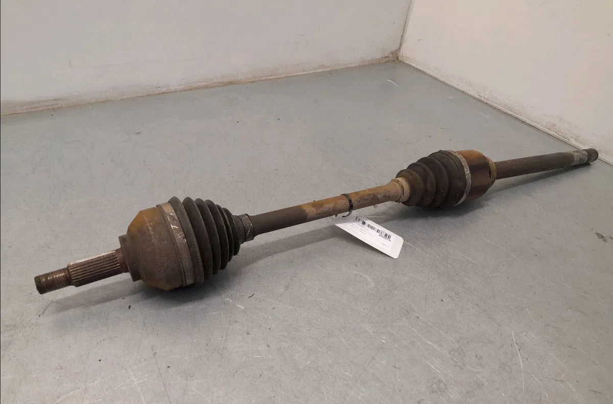 Transmission avant droite Renault TRAFIC II Autobus-Autocar (JL) 2.0 dci 90 (2006) occasion