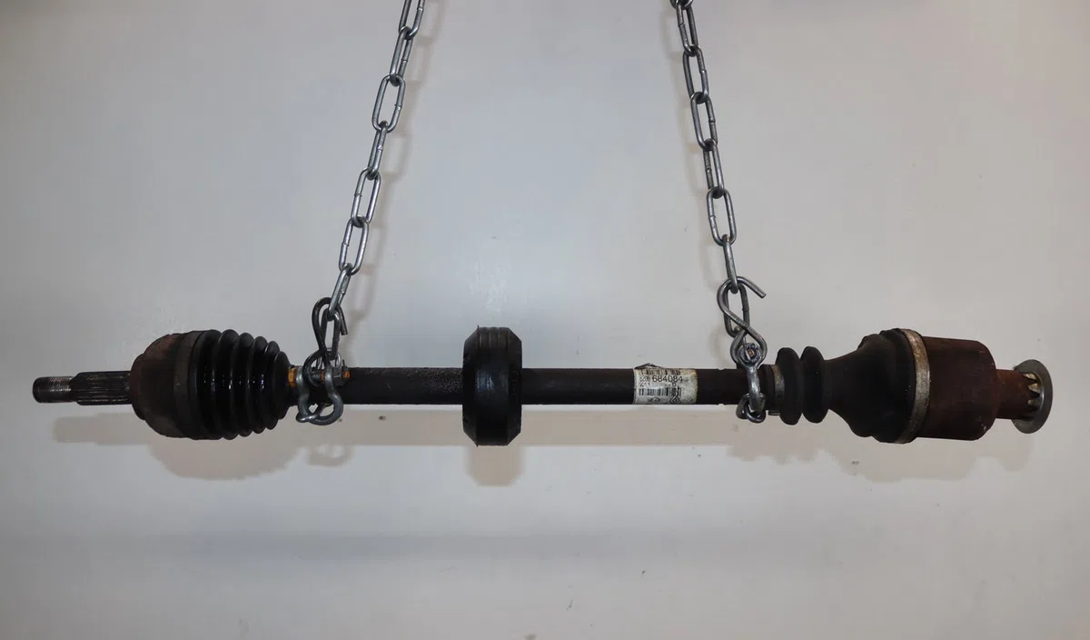 Transmission avant droite Renault TWINGO II (CN0_) 1.2 16v (cn04, cn0a, cn0b) (2007-2014) 3 portes occasion