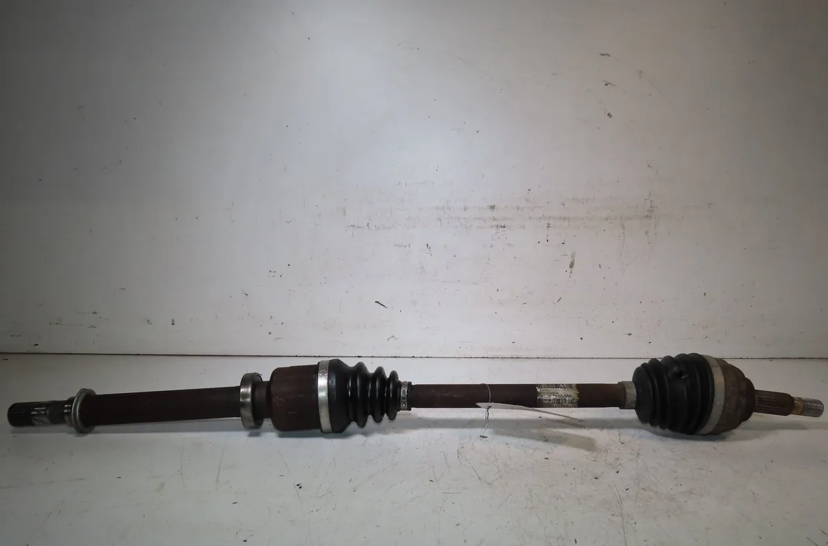 Transmission avant droite Renault TWINGO II (CN0_) 1.2 turbo (cn0c, cn0f) (2007-2014) occasion