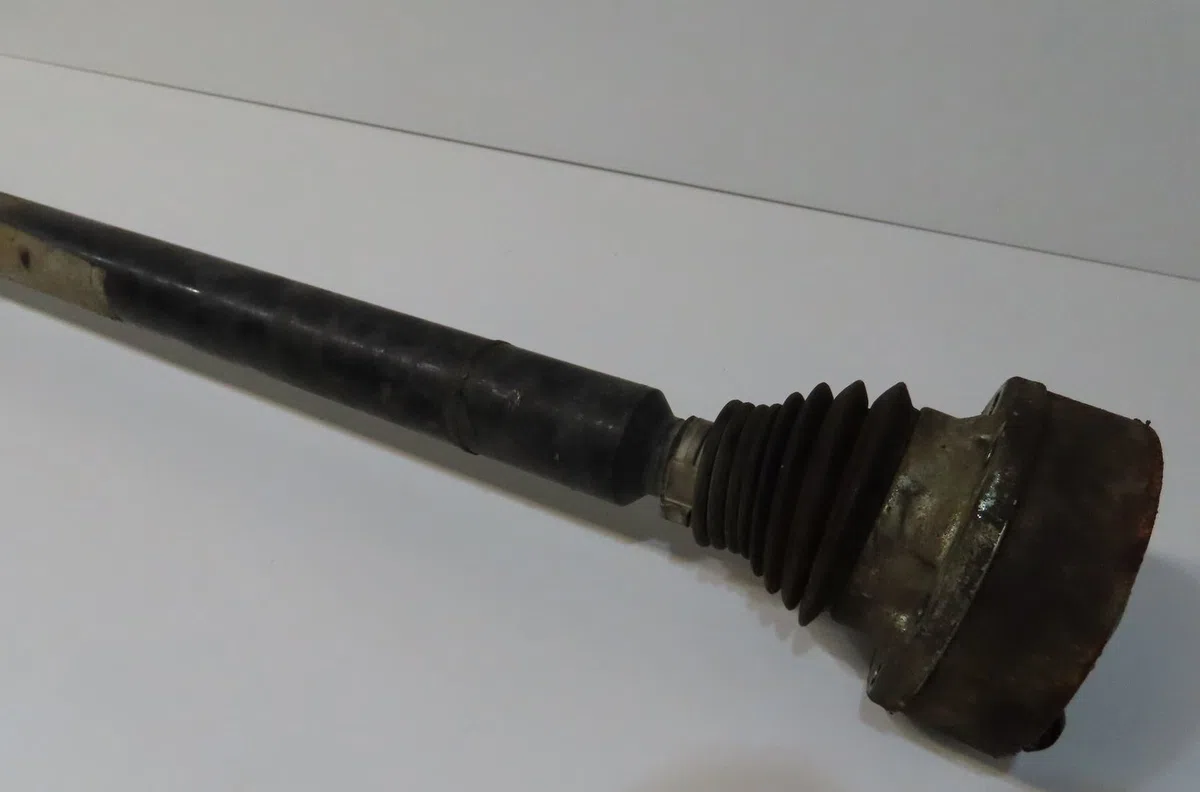 Transmission avant droite Seat LEON (1P1) 1.9 tdi (2005-2010) 5 portes occasion