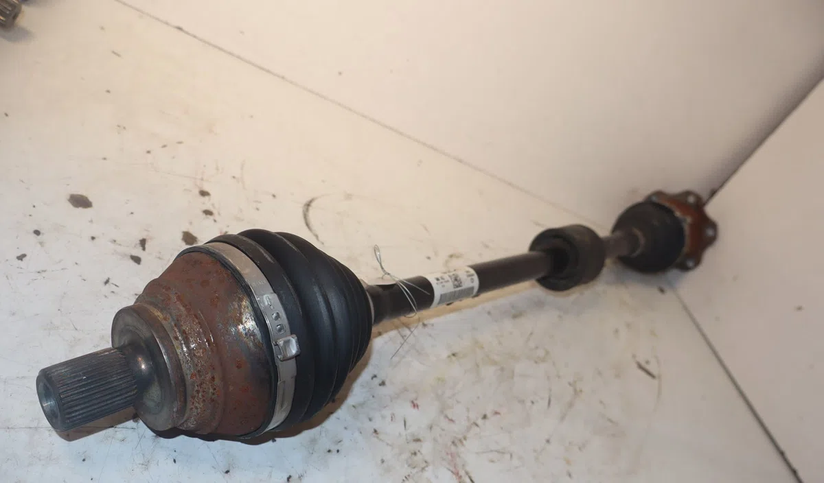 Transmission avant droite Seat LEON (KL1) 1.0 tsi mild hybrid (2020) occasion