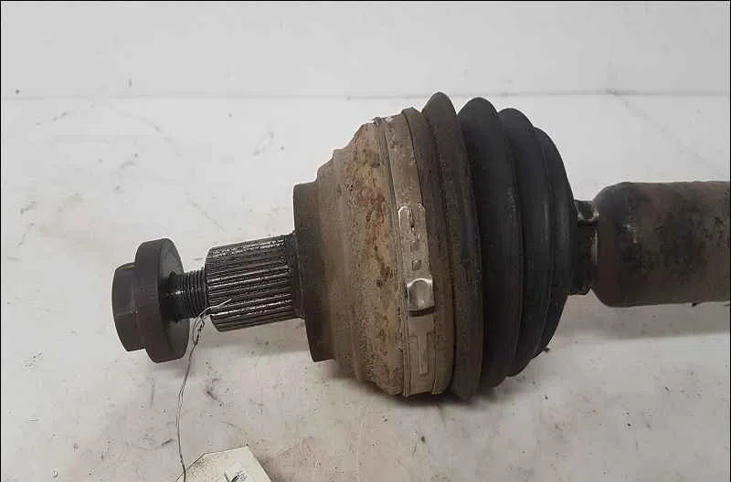 Transmission avant droite SKODA OCTAVIA II occasion