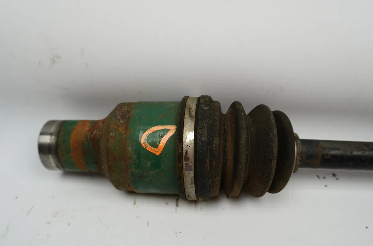 Transmission avant droite Suzuki IGNIS I (FH) 1.3 4wd (rg413) (2000-2003) occasion