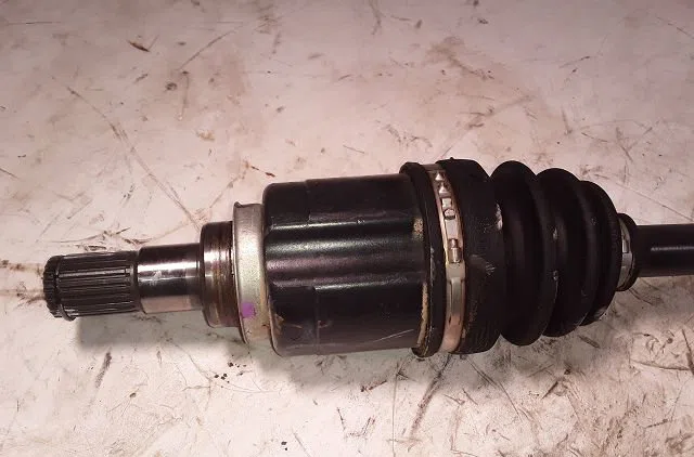 Transmission avant droite Suzuki SWIFT IV (FZ, NZ) 1.2 (azh 412) (2010) occasion