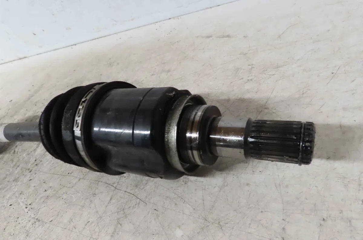 Transmission avant droite SUZUKI SWIFT IV occasion