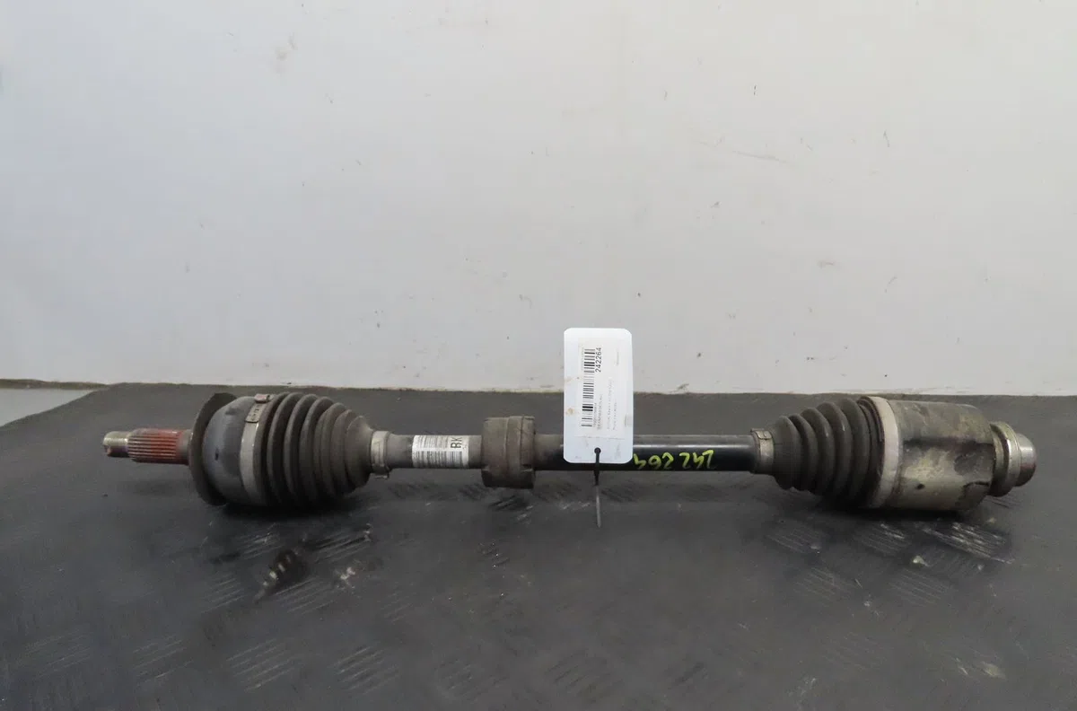 Transmission avant droite Suzuki SX4 S-CROSS (JY) 1.6 ddis allgrip (akk 416d) (2013) occasion