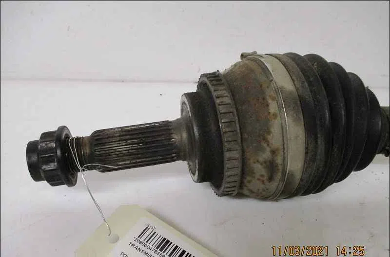 Transmission avant droite TOYOTA AVENSIS II occasion