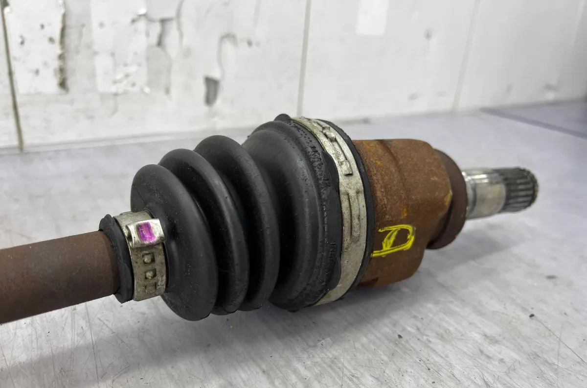 Transmission avant droite TOYOTA AYGO 1 PHASE 2 occasion