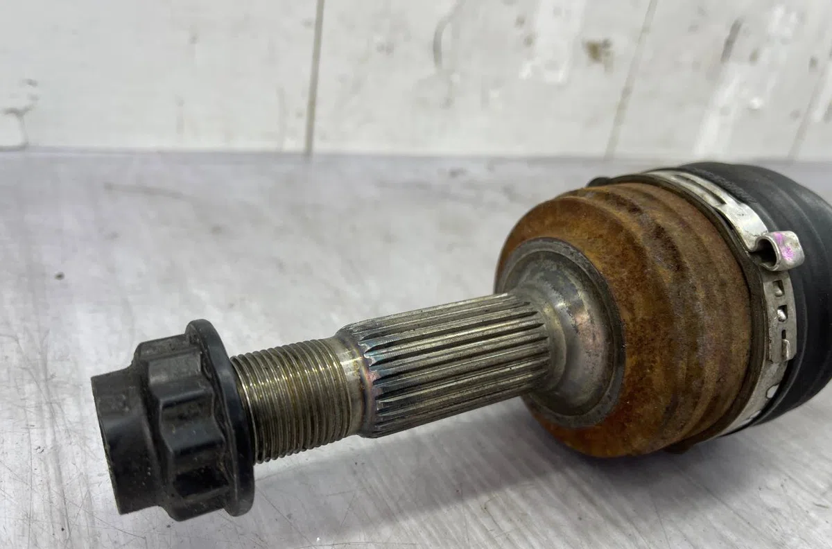 Transmission avant droite TOYOTA AYGO 1 PHASE 2 occasion