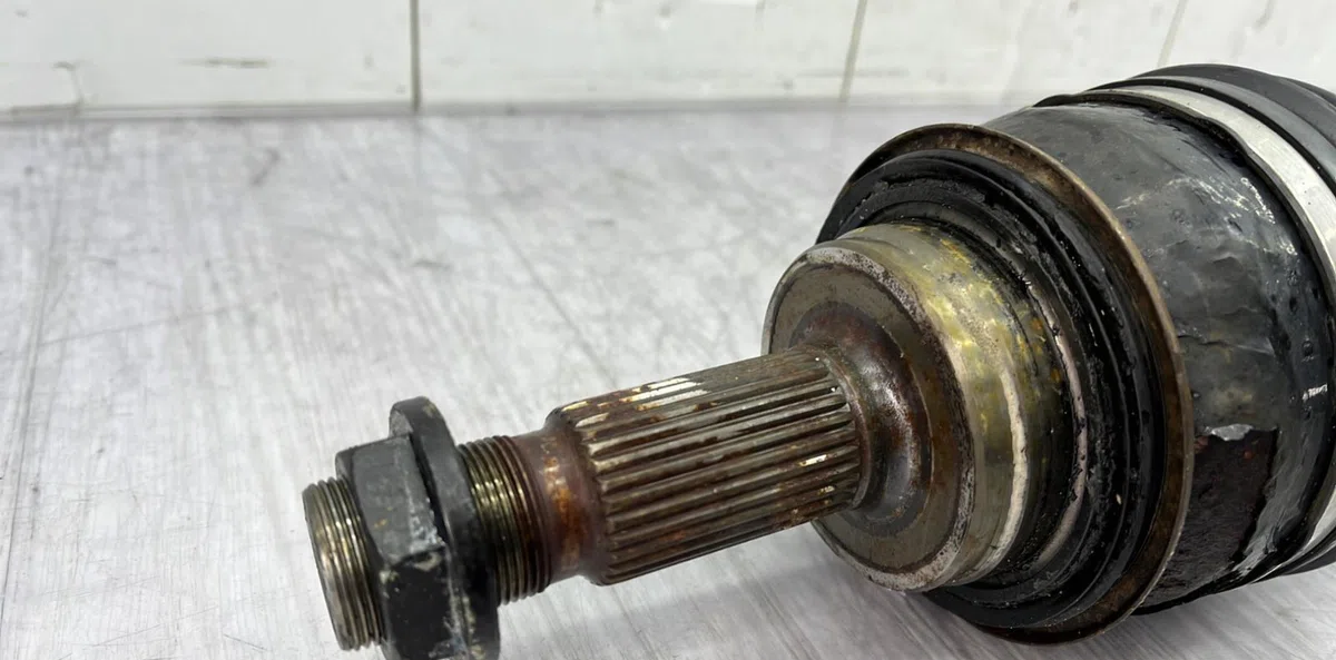 Transmission avant droite TOYOTA HILUX 5 PHASE 1 occasion