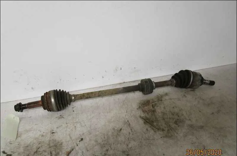 Transmission avant droite TOYOTA YARIS VERSO occasion