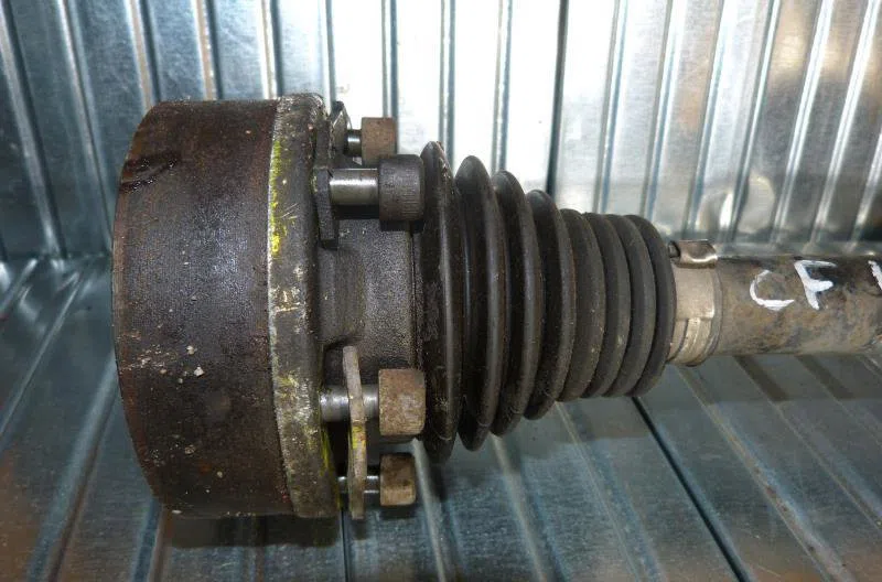 Transmission avant droite VOLKSWAGEN GOLF 4 CABRIOLET occasion