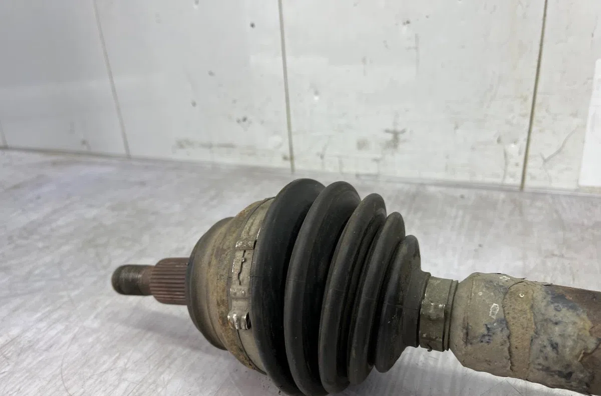 Transmission avant droite VOLKSWAGEN GOLF 4 occasion
