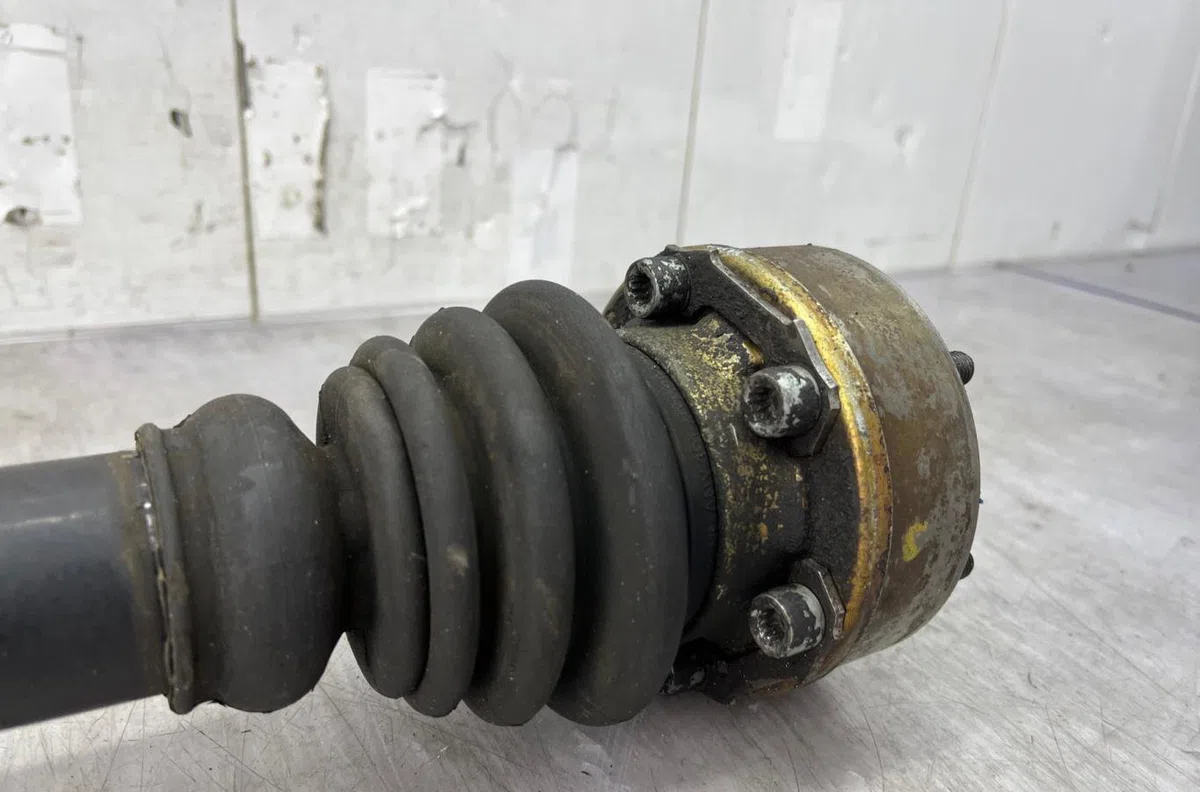 Transmission avant droite VOLKSWAGEN GOLF 4 occasion
