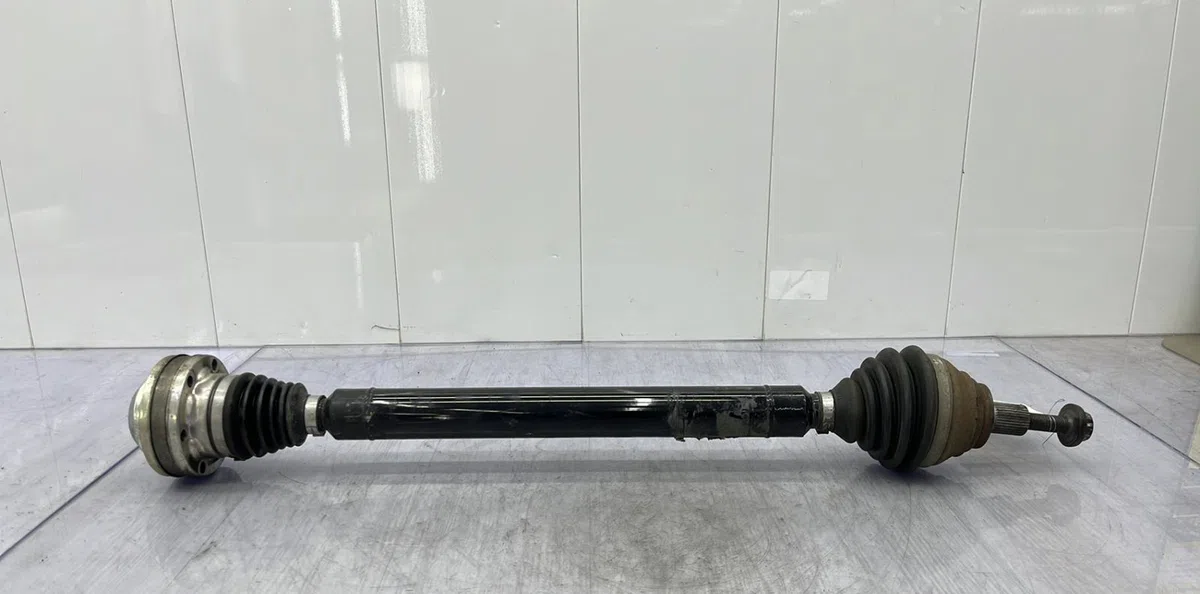 Transmission avant droite VOLKSWAGEN GOLF 6 occasion