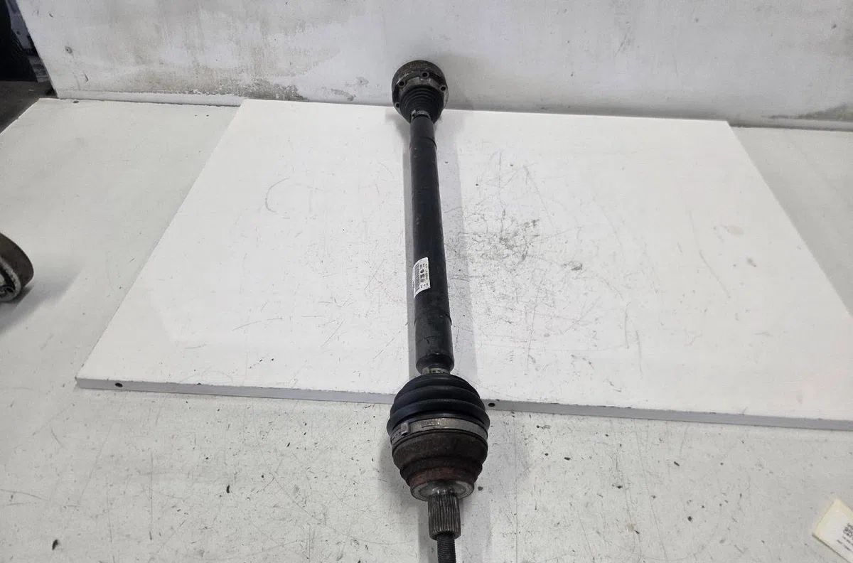 Transmission avant droite VOLKSWAGEN GOLF 7 PHASE 1 occasion