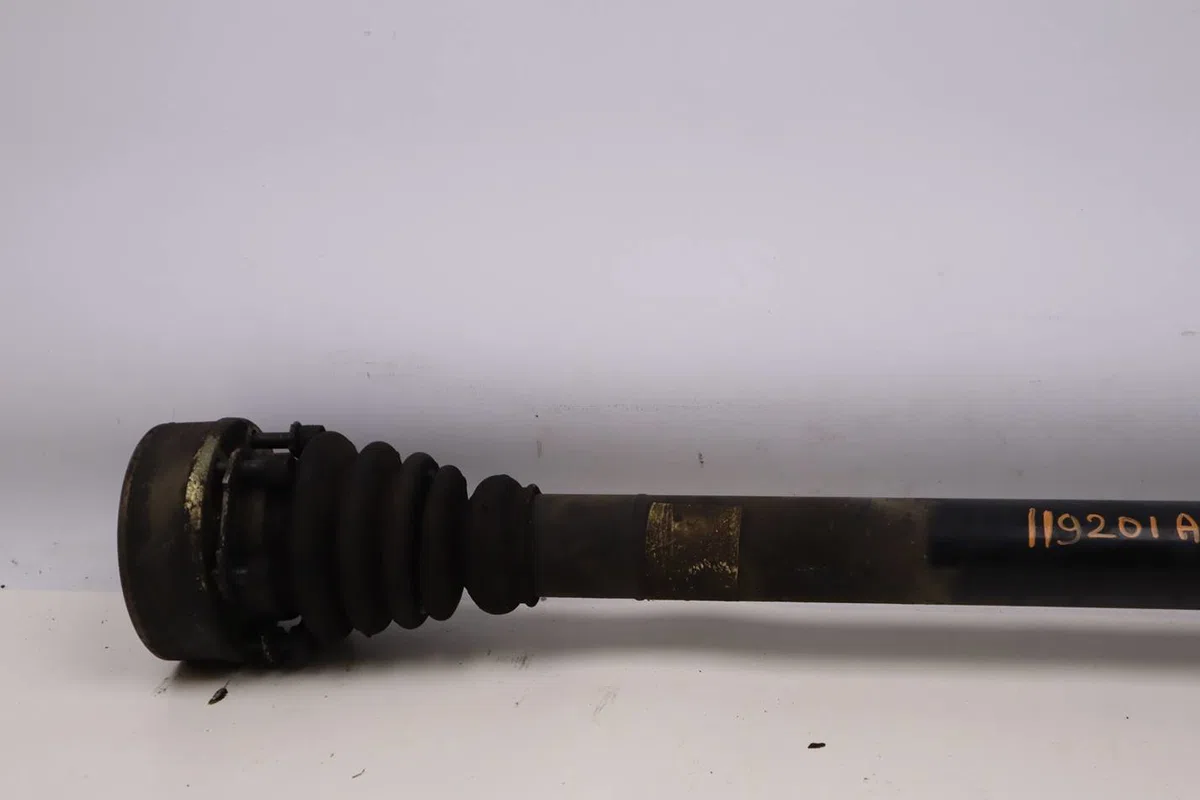 Transmission avant droite Volkswagen GOLF III (1H1) 1.8 (1991-1997) 5 portes occasion