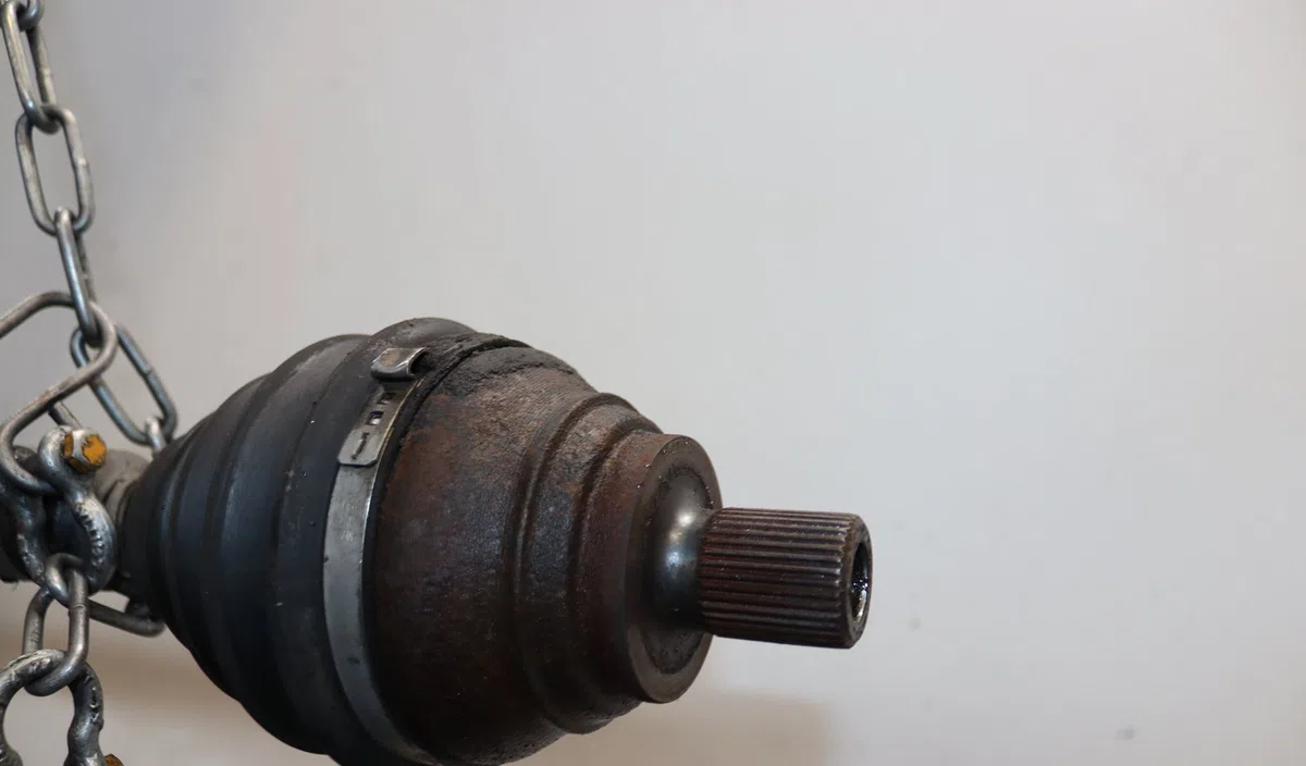 Transmission avant droite Volkswagen GOLF V (1K1) 2.0 tdi (2003-2008) occasion
