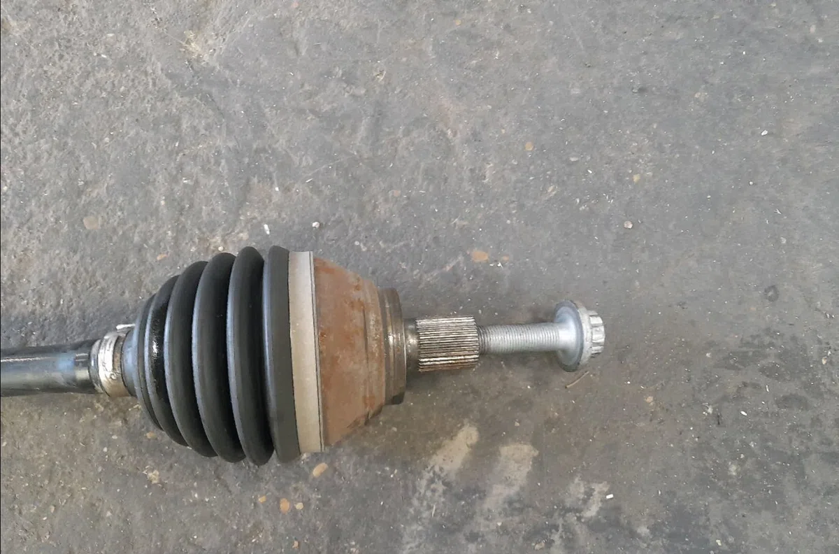 Transmission avant droite Volkswagen GOLF VII (5G1, BQ1, BE1, BE2) 1.0 tsi (2015-2020) occasion