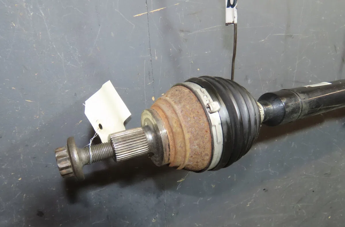 Transmission avant droite Volkswagen GOLF VII (5G1, BQ1, BE1, BE2) 1.2 tsi (2012-2017) occasion