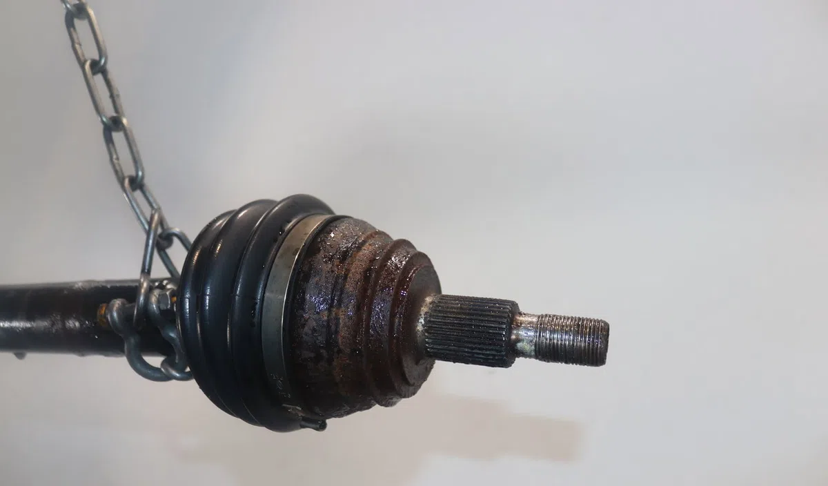 Transmission avant droite Volkswagen NEW BEETLE (9C1, 1C1) 2.0 (1998-2010) occasion