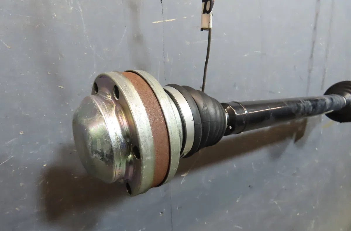Transmission avant droite Volkswagen PASSAT B7 Variant (365) 2.0 tdi (2010-2014) occasion