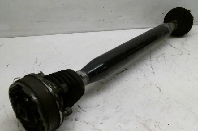 Transmission avant droite Volkswagen POLO (9N_, 9A_) 1.2 (2002-2007) occasion
