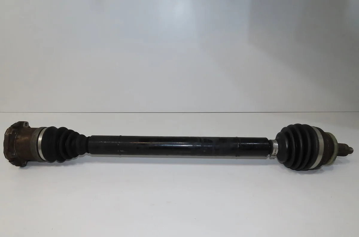 Transmission avant droite Volkswagen POLO (9N_, 9A_) 1.4 16v (2001-2008) occasion