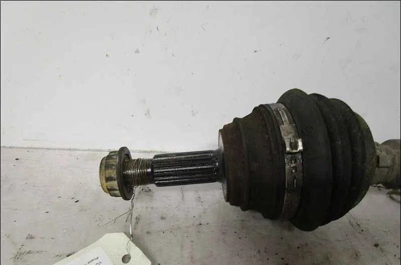Transmission avant droite VOLKSWAGEN POLO III occasion