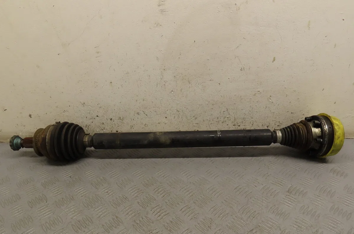 Transmission avant droite Volkswagen POLO V (6R1, 6C1) 1.6 tdi (2009) occasion