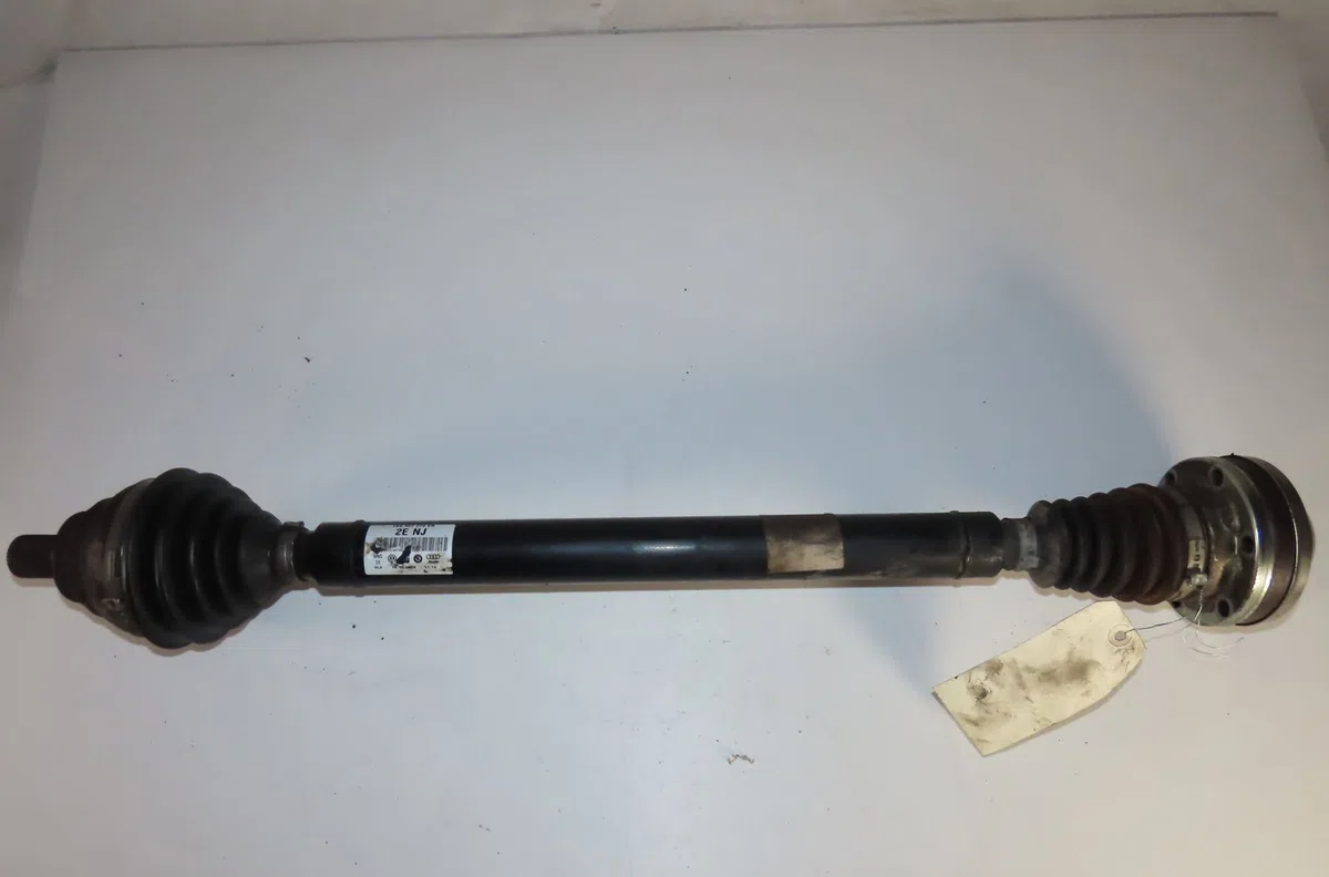 Transmission avant droite Volkswagen SCIROCCO III (137, 138) 2.0 tdi (2010-2017) occasion