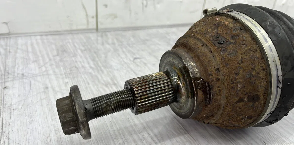 Transmission avant droite VOLKSWAGEN TIGUAN 1 PHASE 2 occasion