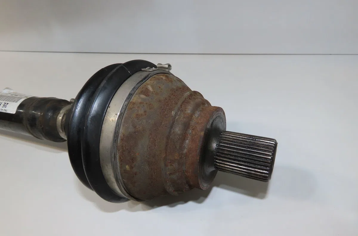 Transmission avant droite Volkswagen TOURAN (1T1, 1T2) 2.0 tdi 16v (2003-2010) 5 portes occasion