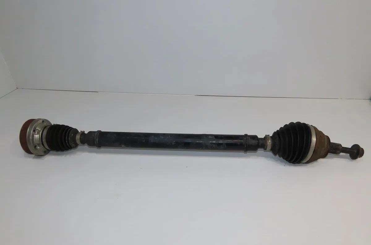 Transmission avant droite Volkswagen TOURAN (5T1) 1.6 tdi (2015-2016) occasion