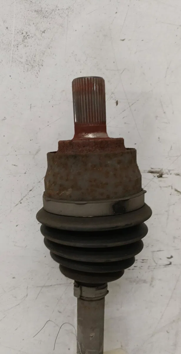 Transmission avant droite Volvo V40 3-5 portes (525) D2 (2012-2016) occasion