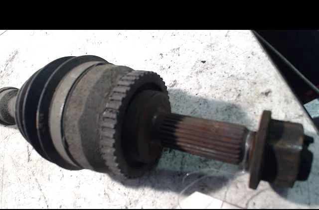 Transmission avant droite VOLVO V40 I occasion