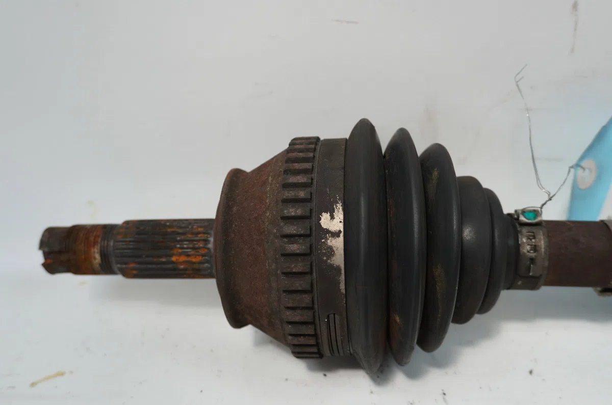 Transmission avant gauche Alfa romeo SPIDER (916_) 2.0 t.spark 16v (916s2c00) (1995-2005) occasion
