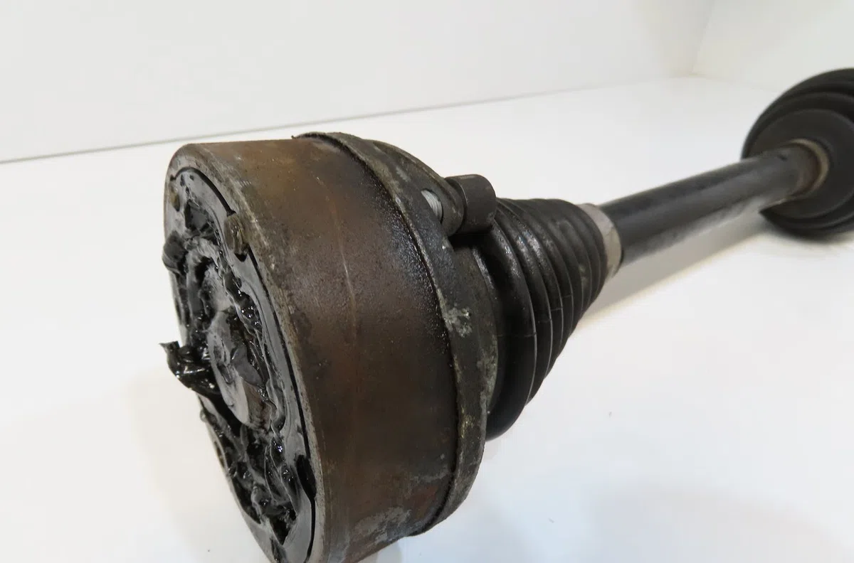 Transmission avant gauche Audi A1 (8X1, 8XK) 1.4 tfsi (2011-2015) 3 portes occasion