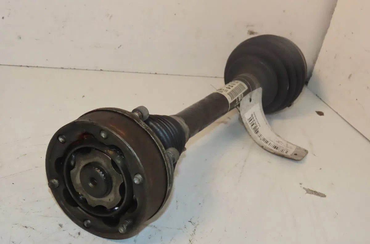 Transmission avant gauche Audi A1 (8X1, 8XK) 1.4 tfsi (2011-2015) occasion