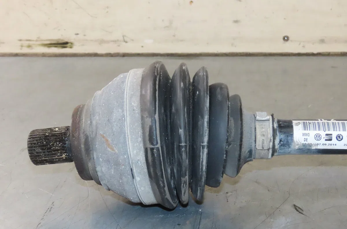 Transmission avant gauche Audi A3 Sportback (8VA, 8VF) 2.0 tdi (2012-2020) 5 portes occasion