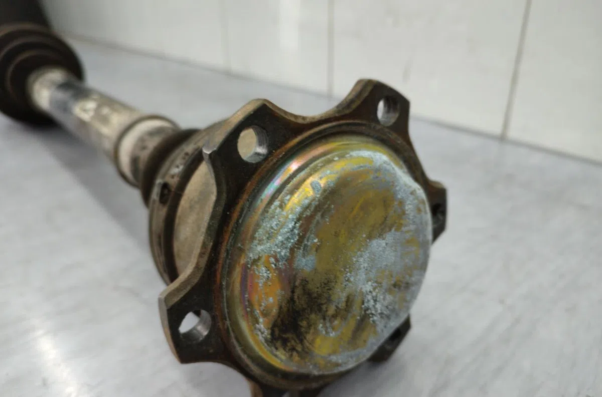 Transmission avant gauche AUDI A4 1 PHASE 1 occasion
